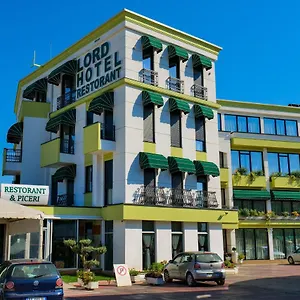 Hotell Lord Tirana